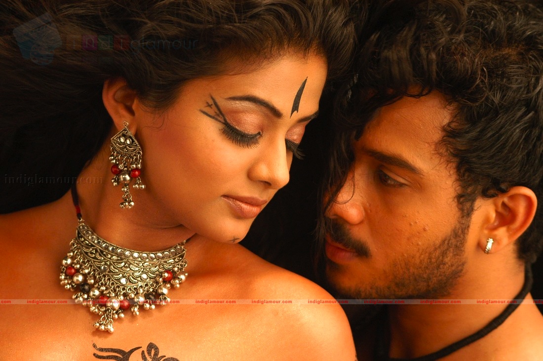 Priyamani Actress hd photo