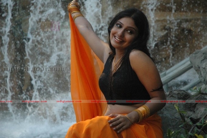 Monica Actress hd photo