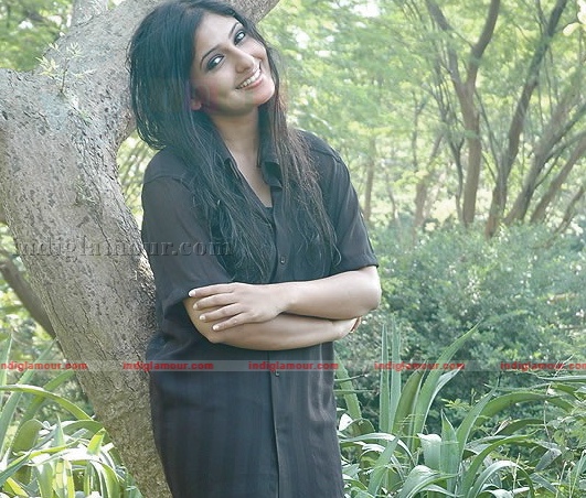 Monica Actress hd photo