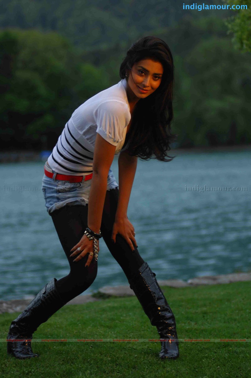 Shriya Saran Actress hd photo