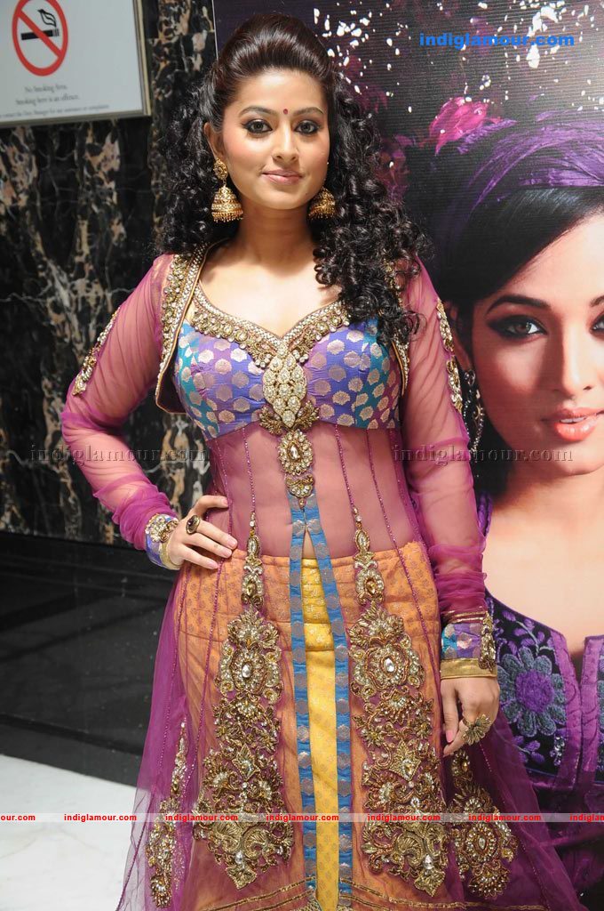 Sneha Actress hd photo