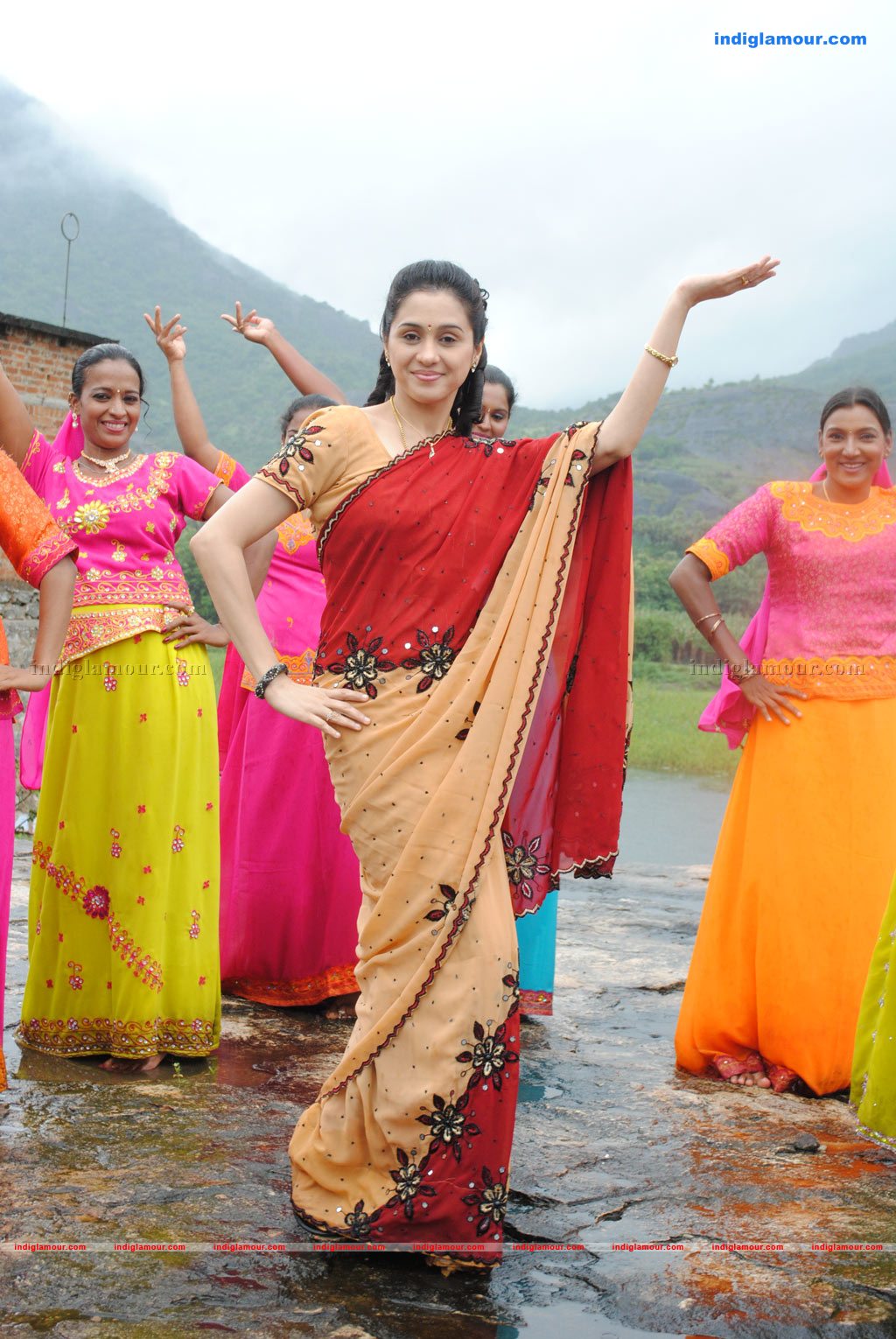 Devayani Actress hd photo