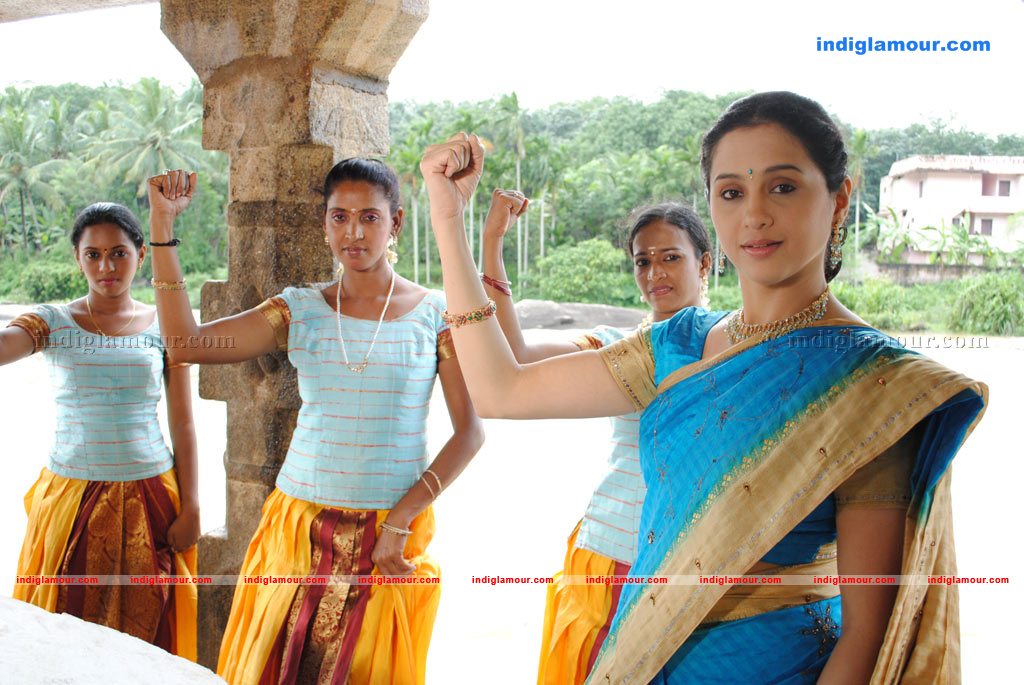 Devayani Actress hd photo