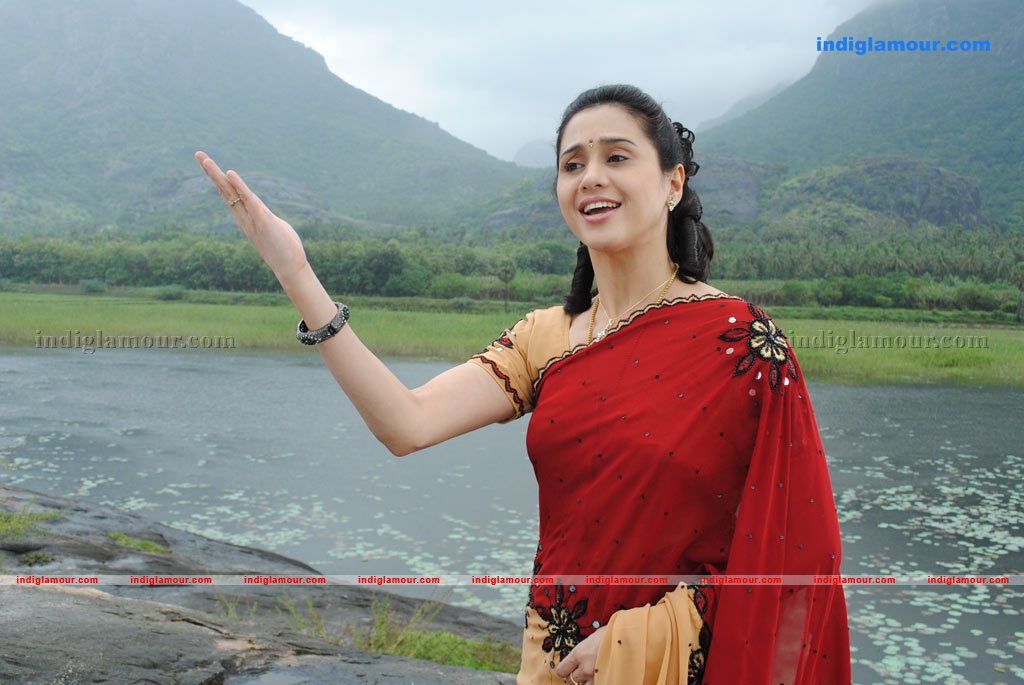 Devayani Actress hd photo