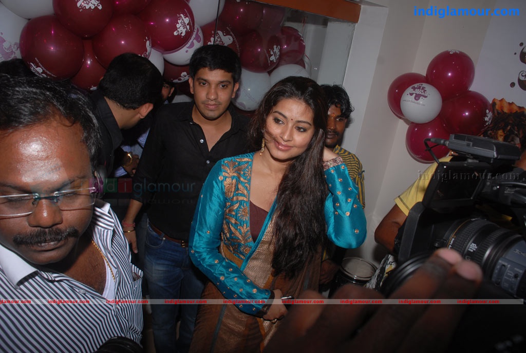 Sneha Actress hd photo