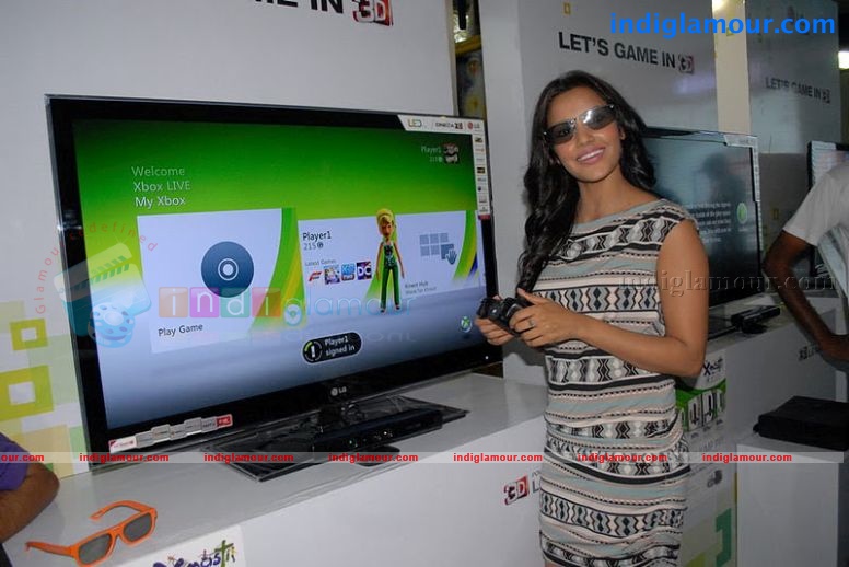 Priya Anand Actress hd photo