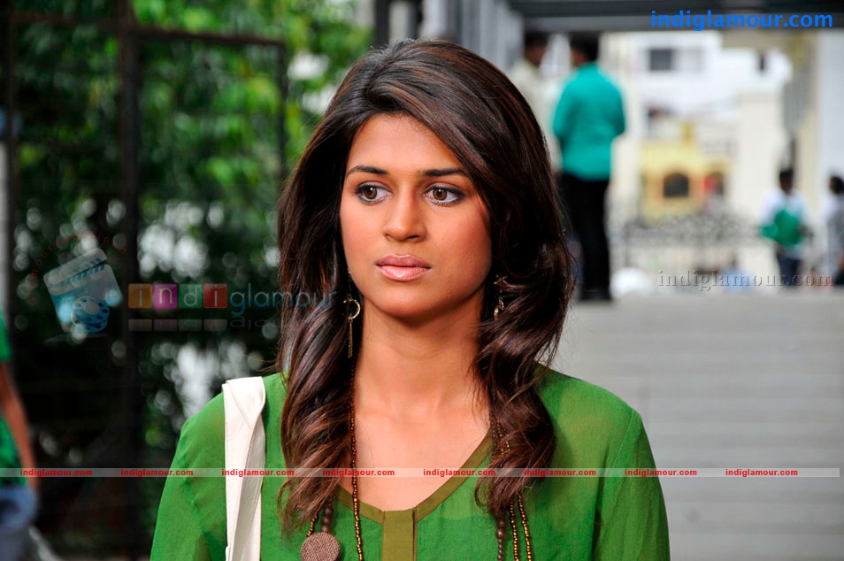 Shraddha Das Actress hd photo