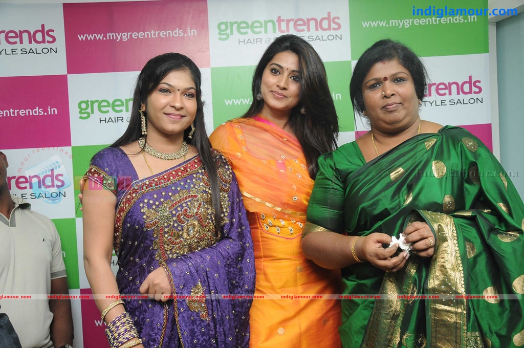 Sneha Actress hd photo