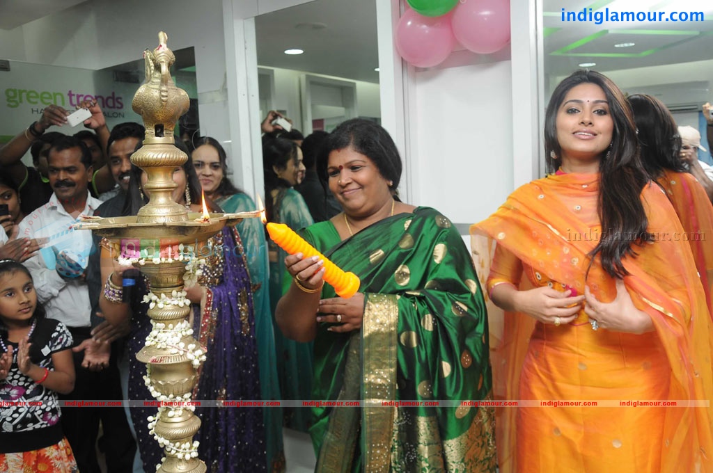 Sneha Actress hd photo