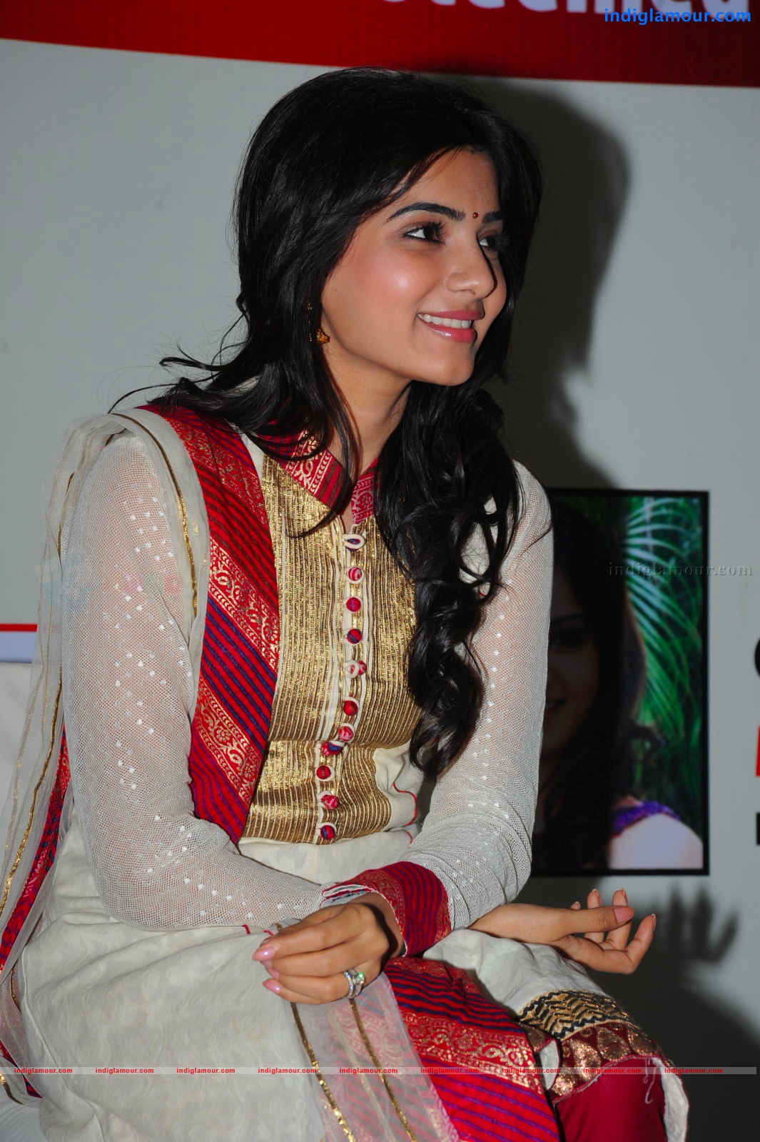 Samantha Actress hd photo