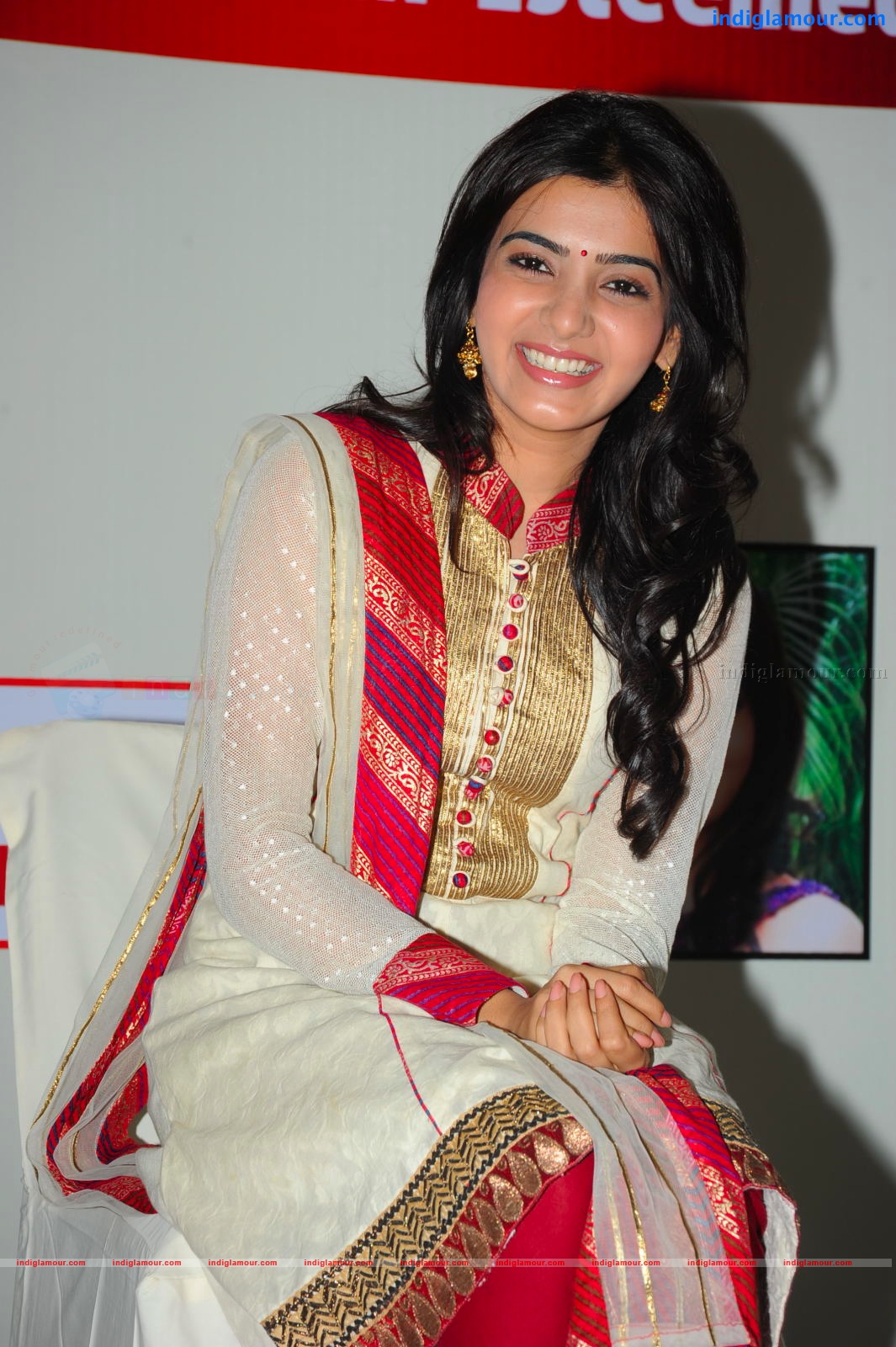 Samantha Actress hd photo