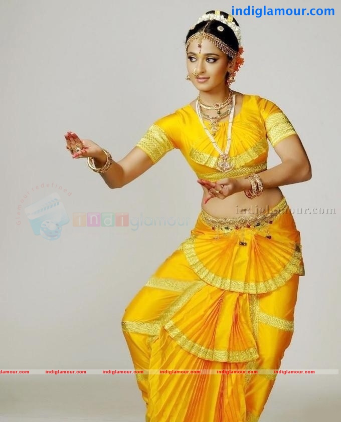 Anushka Actress hd photo