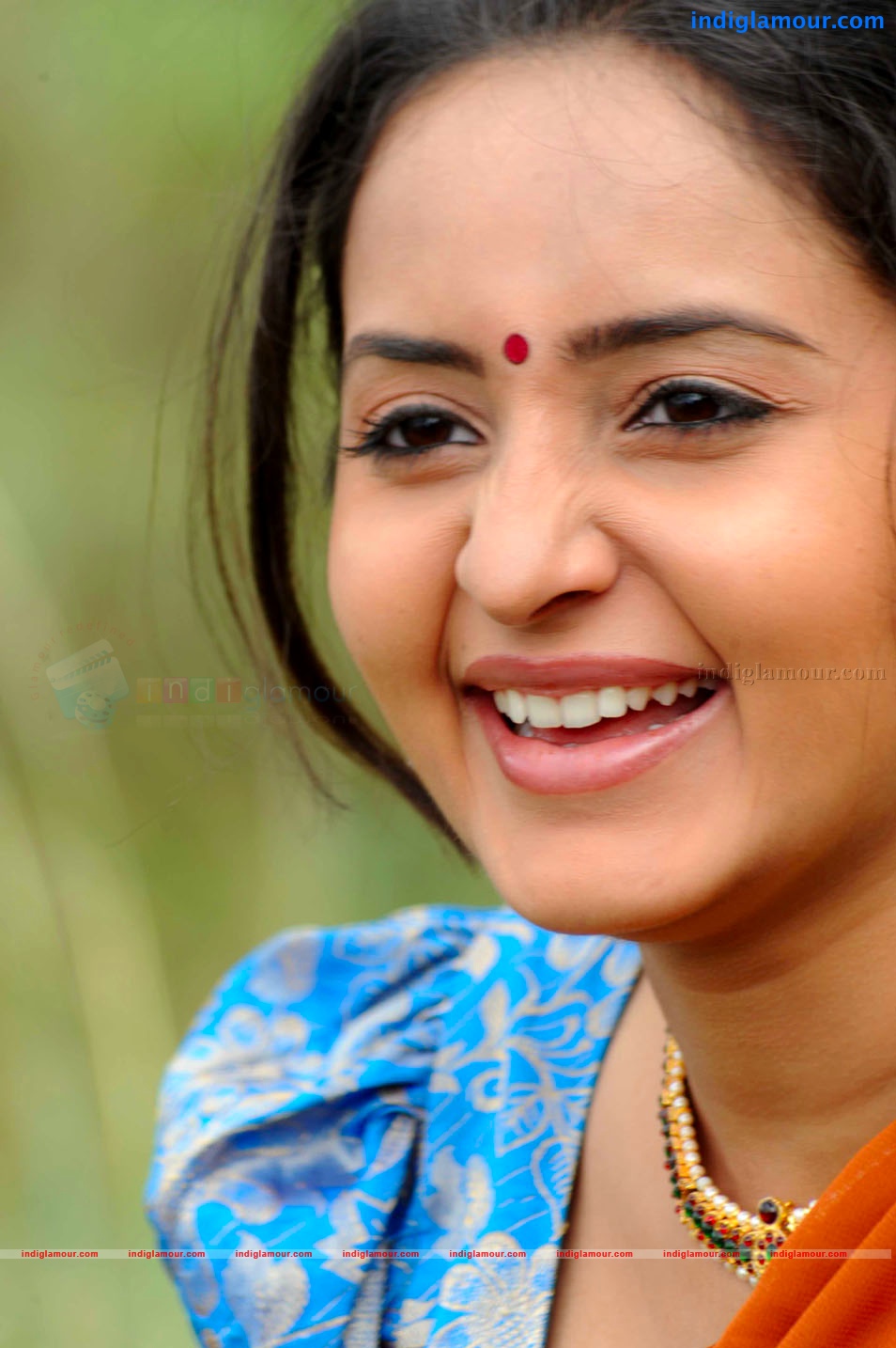 Bhama Actress hd photo