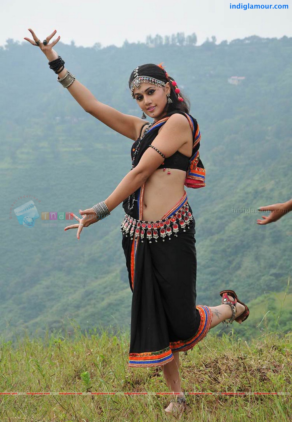 Tapsee Actress hd photo