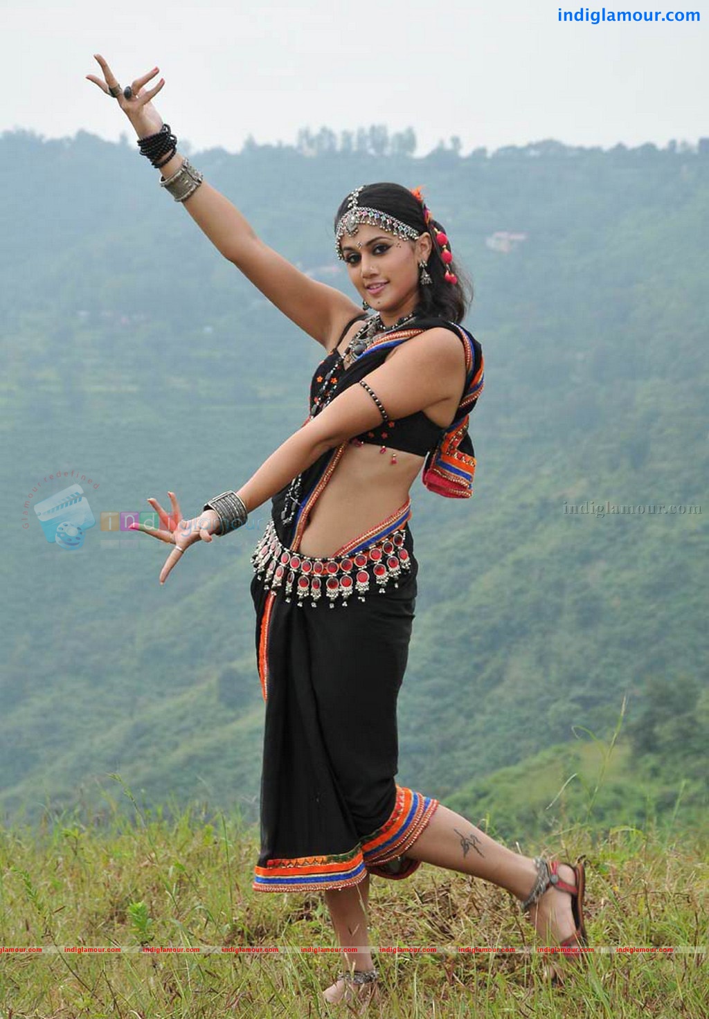 Tapsee Actress hd photo