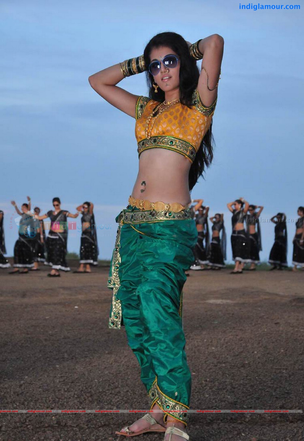 Tapsee Actress hd photo