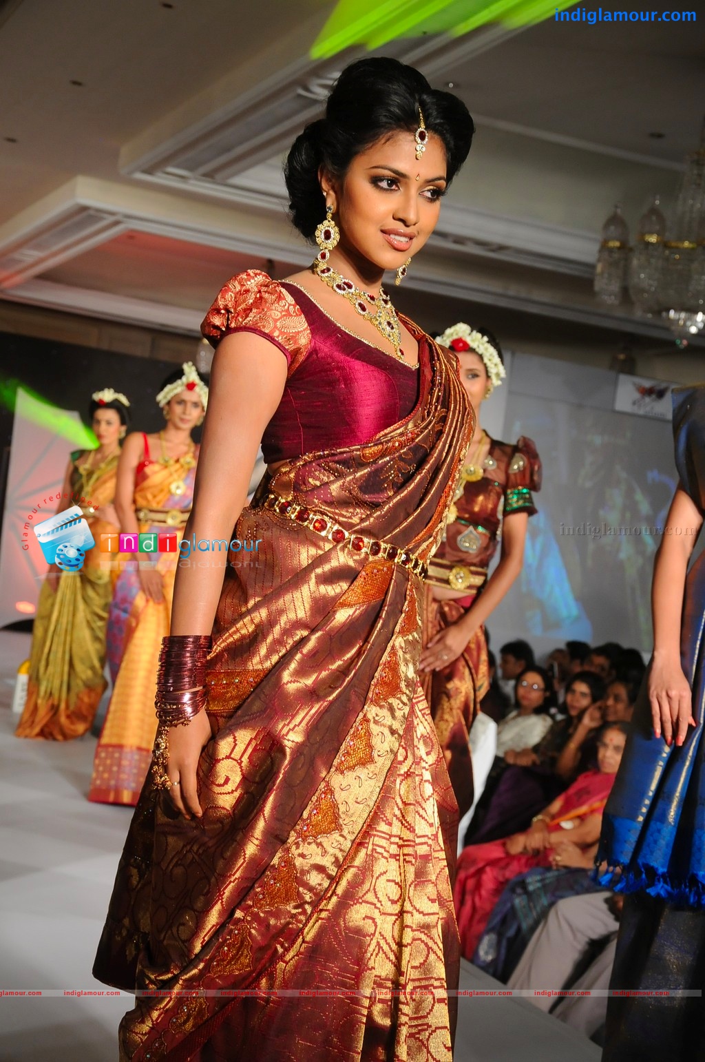 Amala Paul Actress hd photo