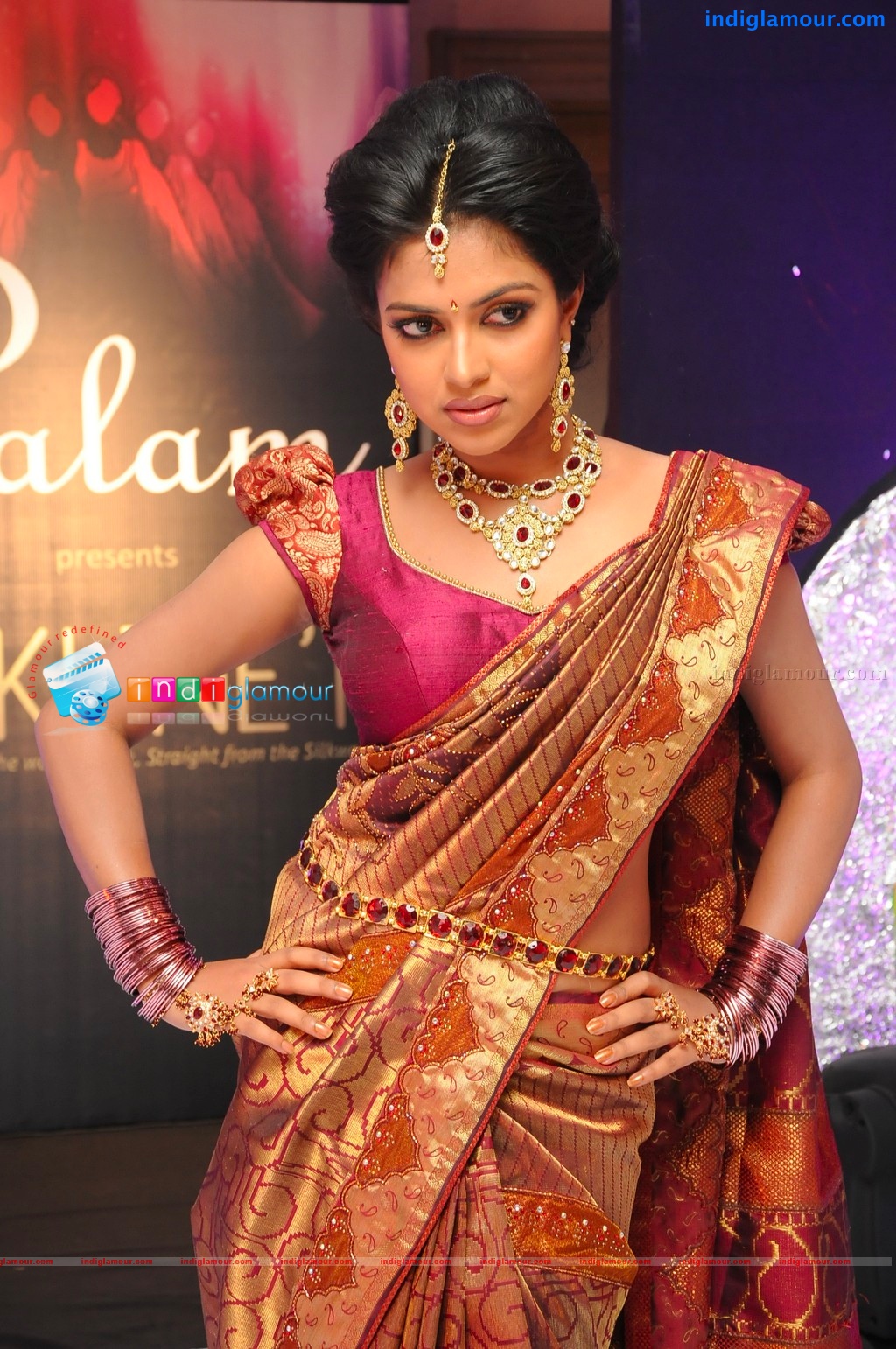 Amala Paul Actress hd photo