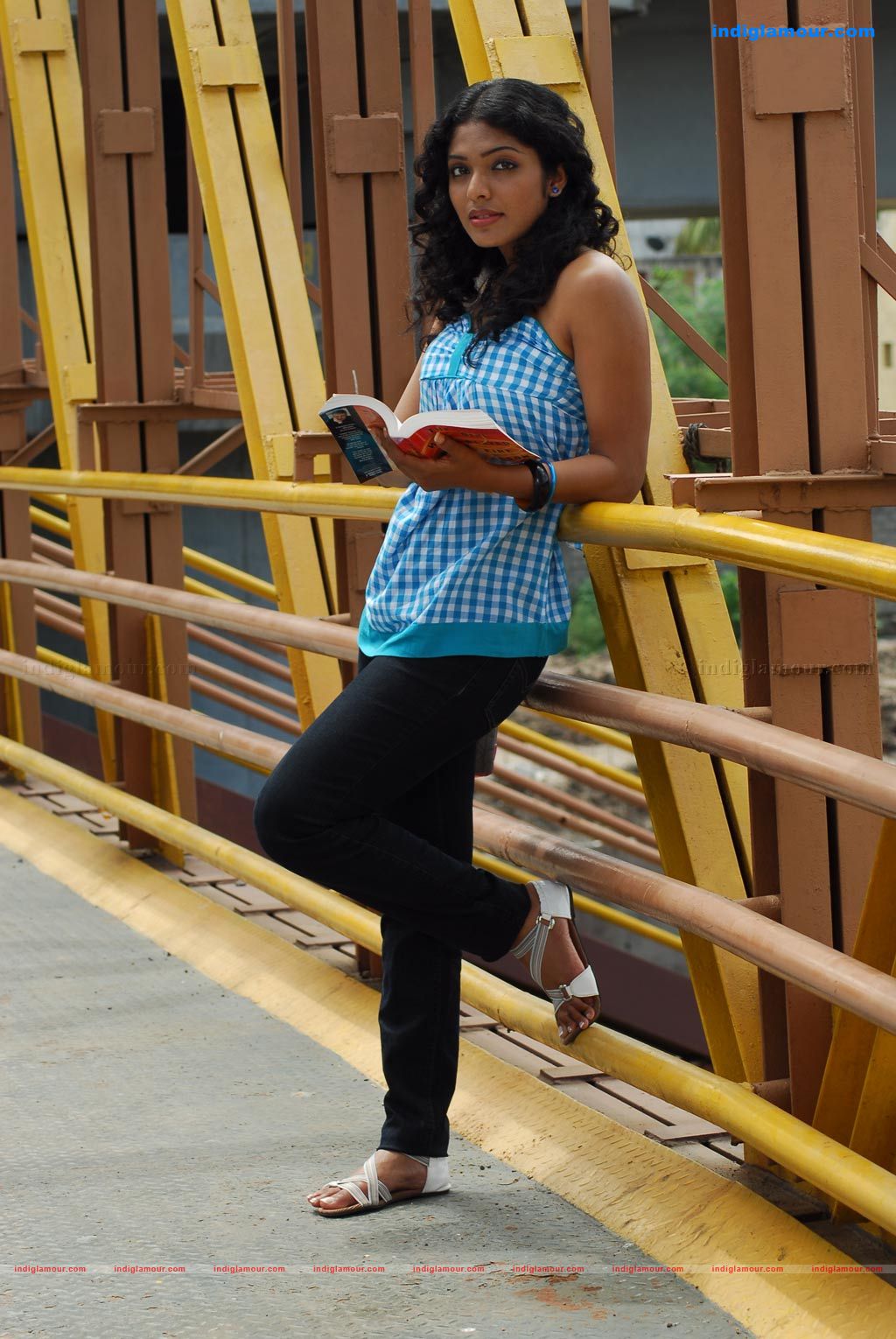 Reema Kallingal Actress hd photo