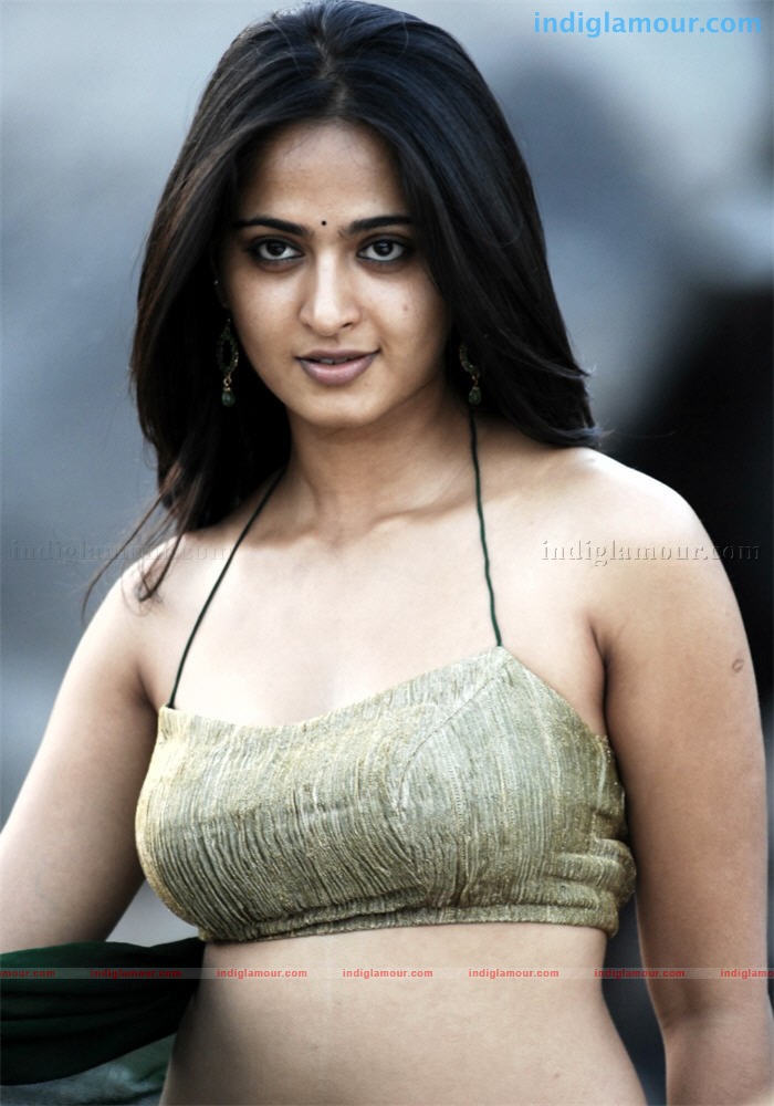 Anushka Actress hd photo