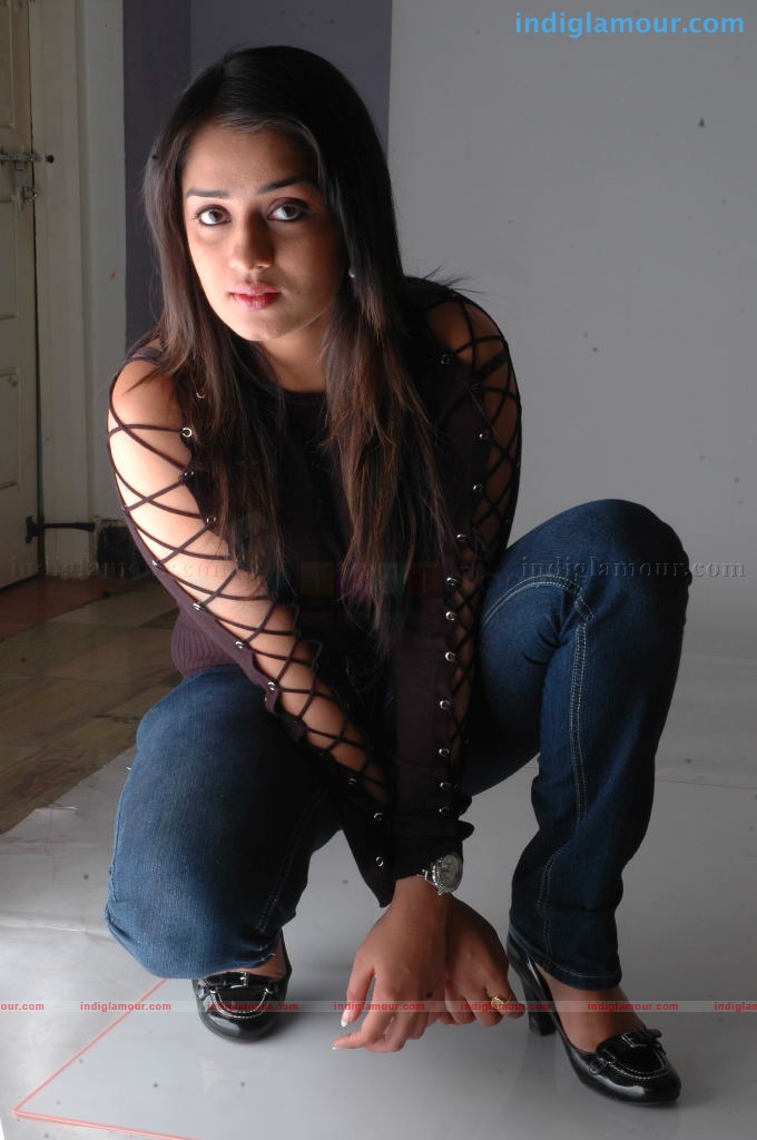 Nikitha Actress hd photo