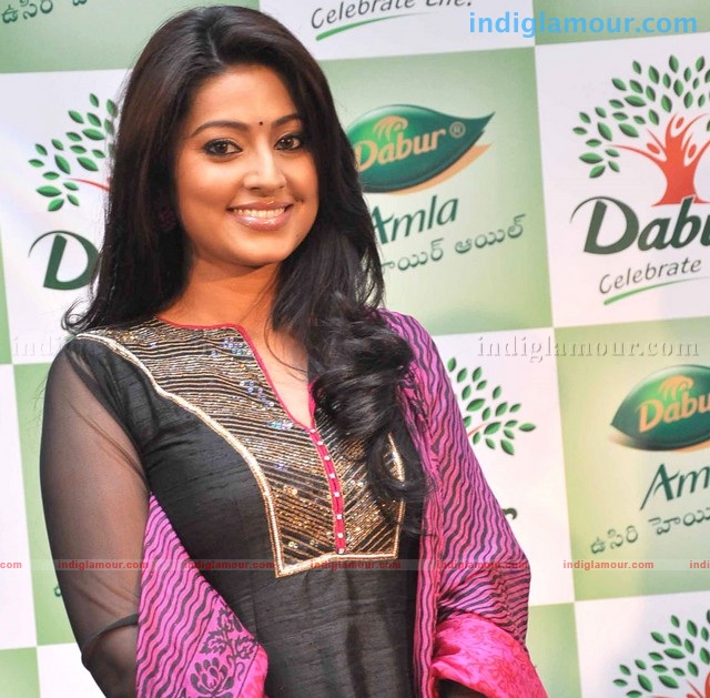 Sneha Actress hd photo
