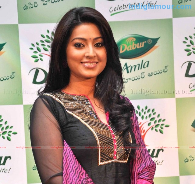 Sneha Actress hd photo