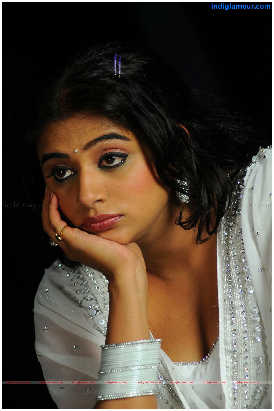 Priyamani Actress hd photo