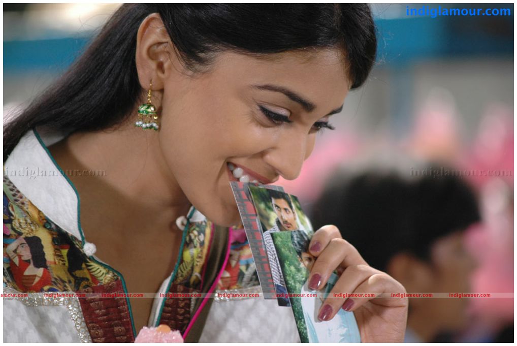 Shriya Saran Actress hd photo