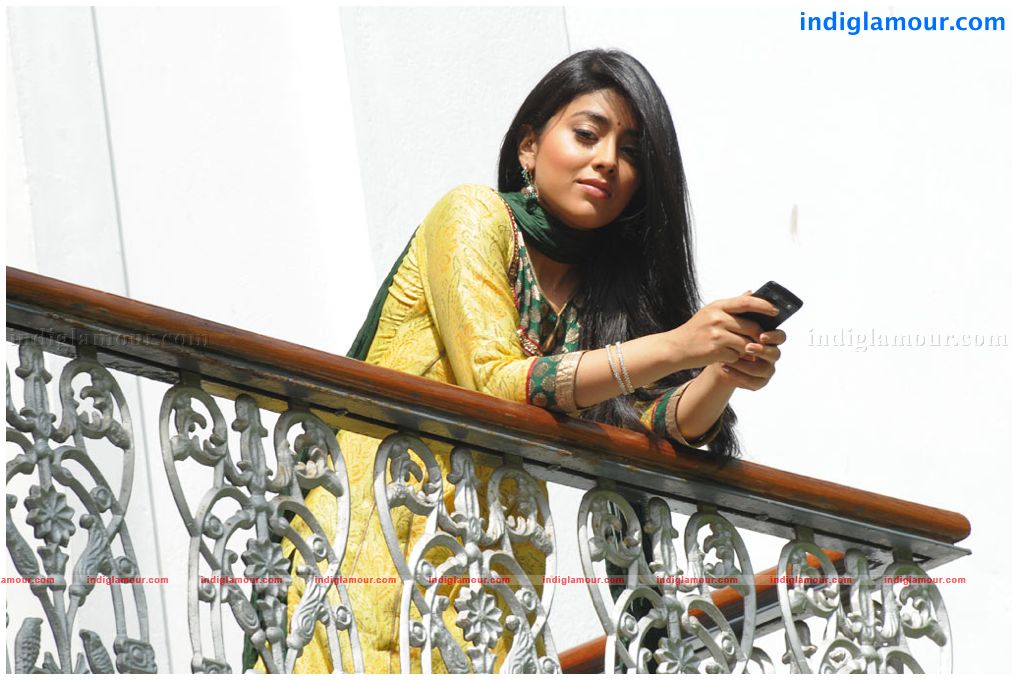 Shriya Saran Actress hd photo