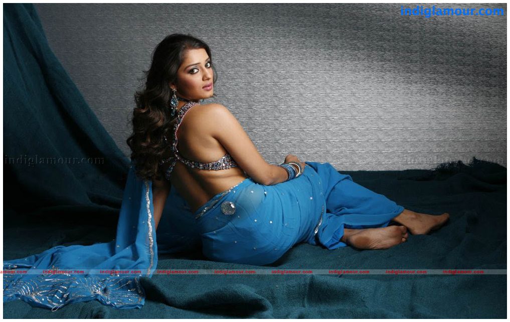 Nikitha Actress hd photo