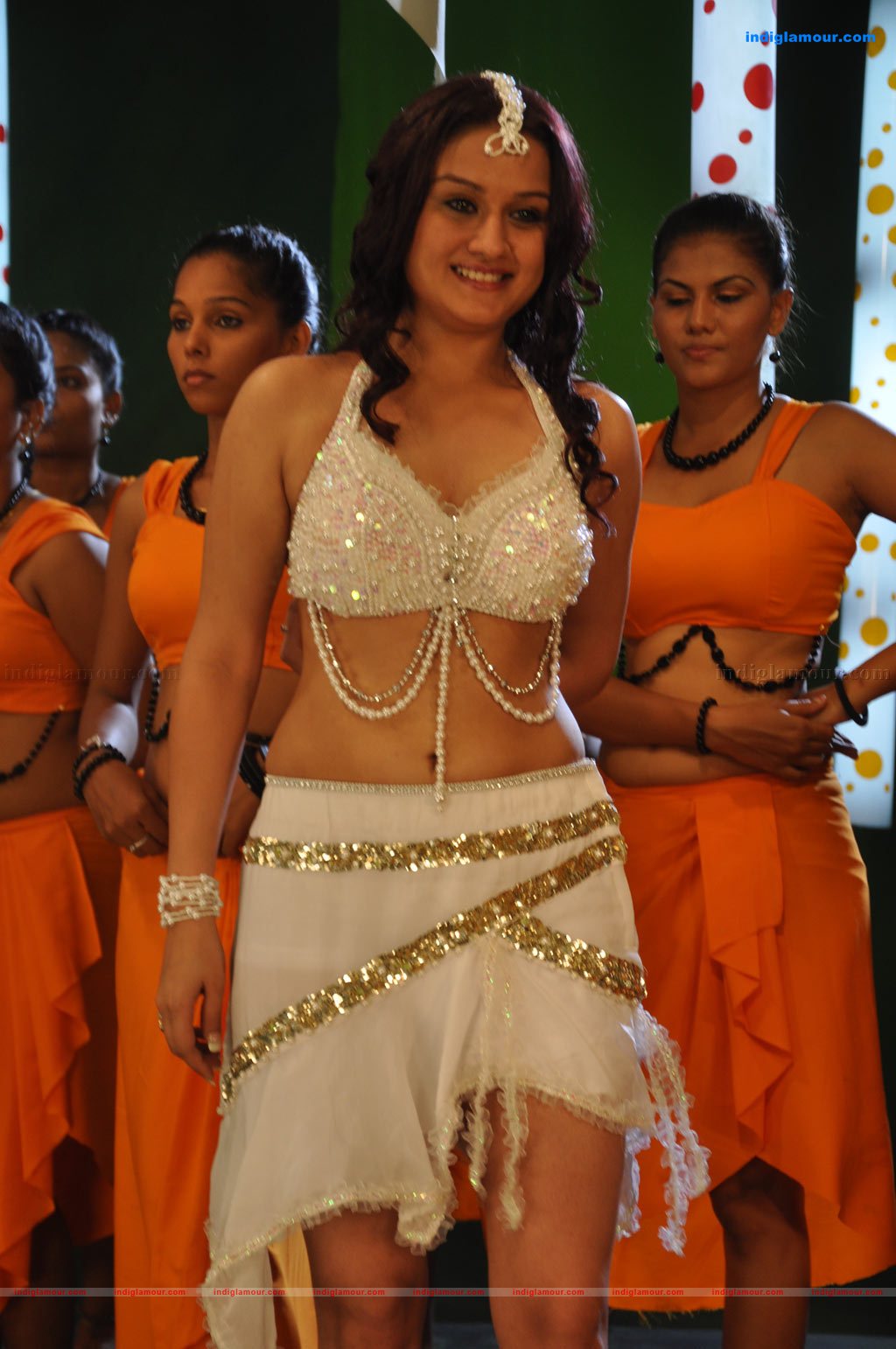 Sonia Agarwal Actress hd photo
