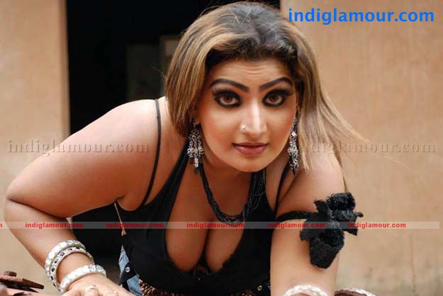 Babilona Actress hd photo
