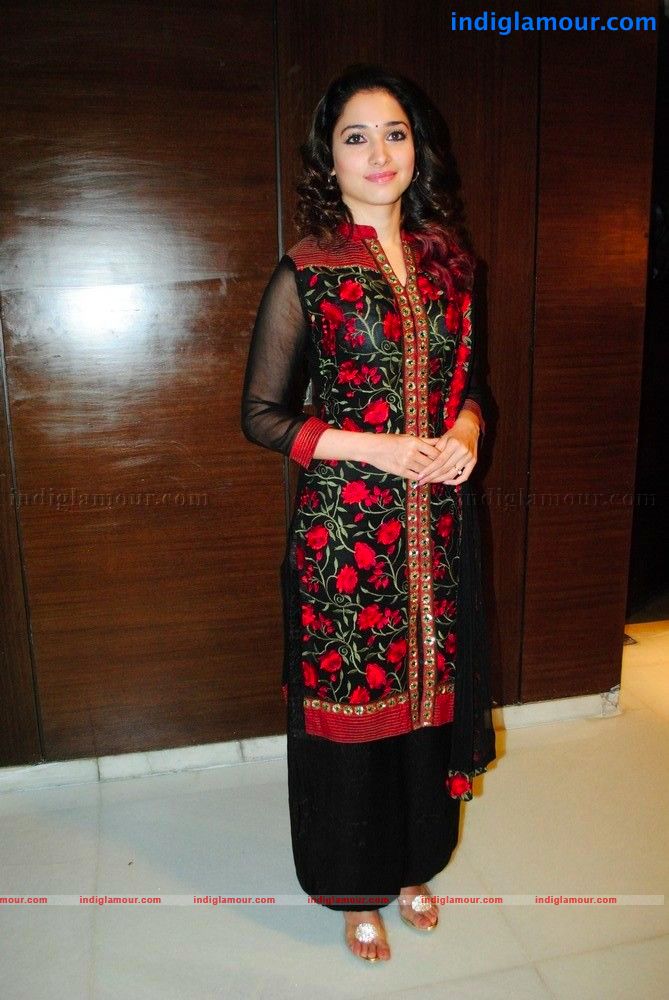 Tamanna Actress hd photo