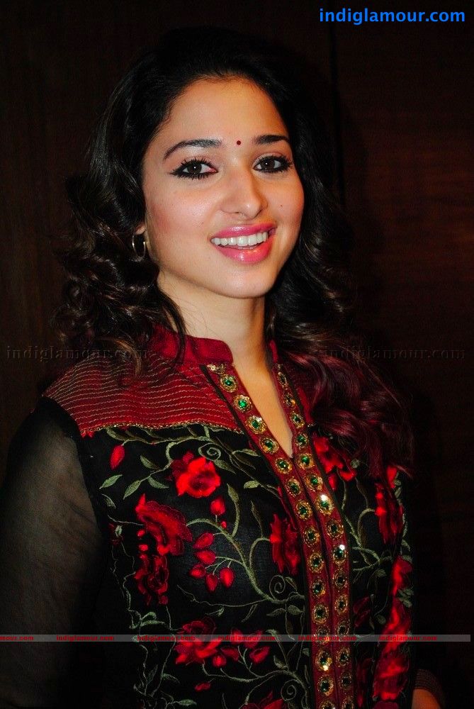 Tamanna Actress hd photo