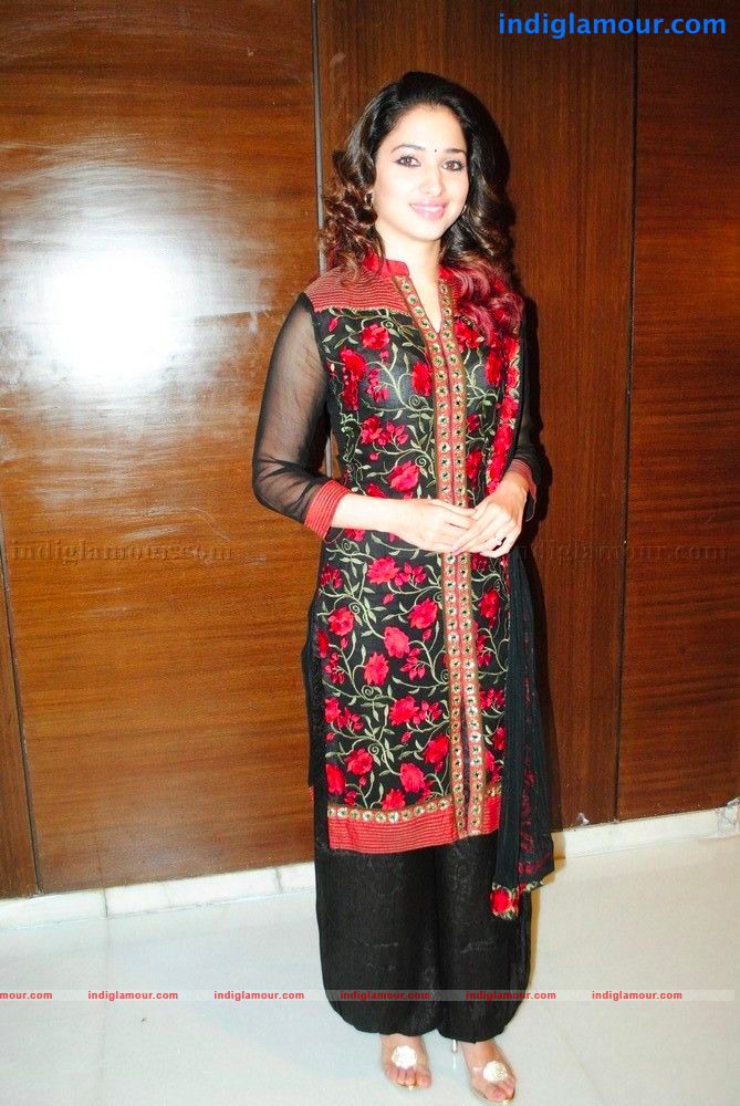 Tamanna Actress hd photo