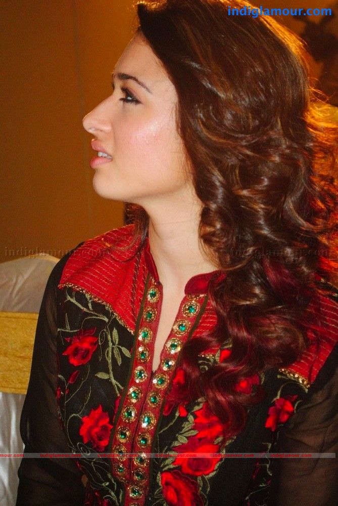 Tamanna Actress hd photo
