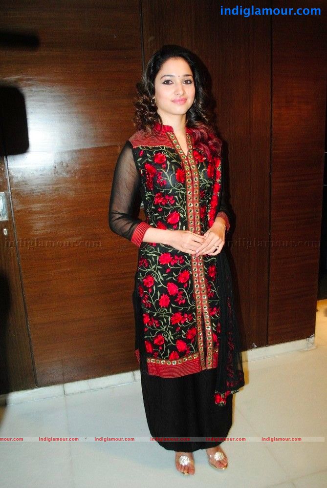 Tamanna Actress hd photo
