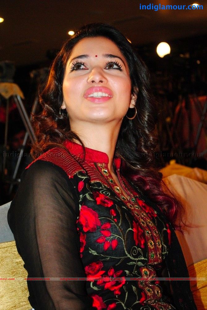 Tamanna Actress hd photo