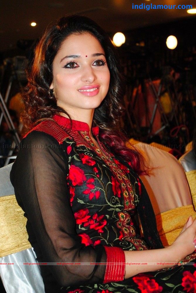 Tamanna Actress hd photo
