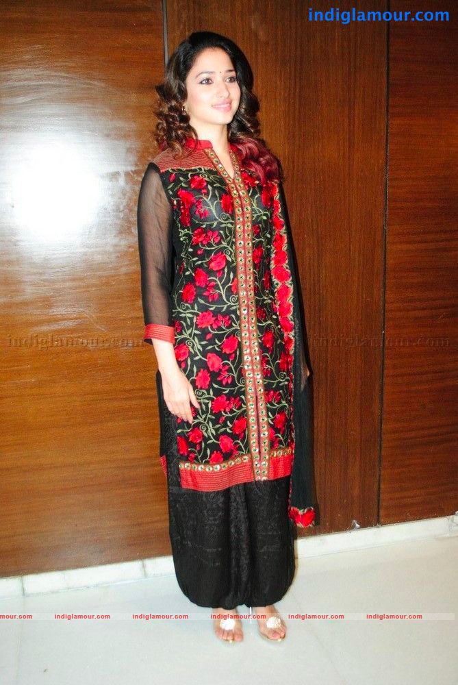 Tamanna Actress hd photo