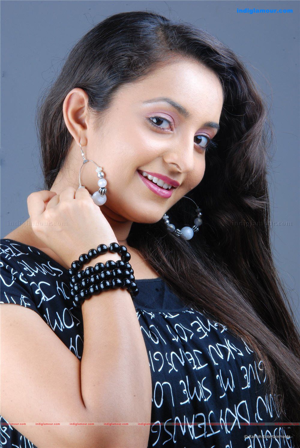 Bhama Actress hd photo