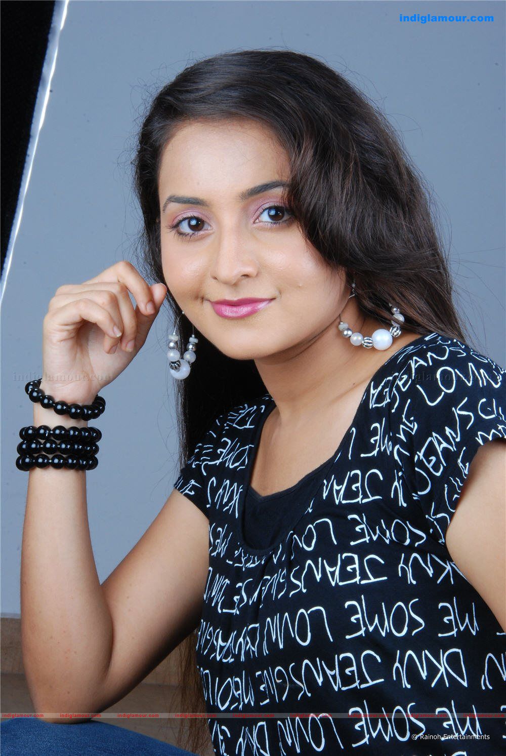 Bhama Actress hd photo