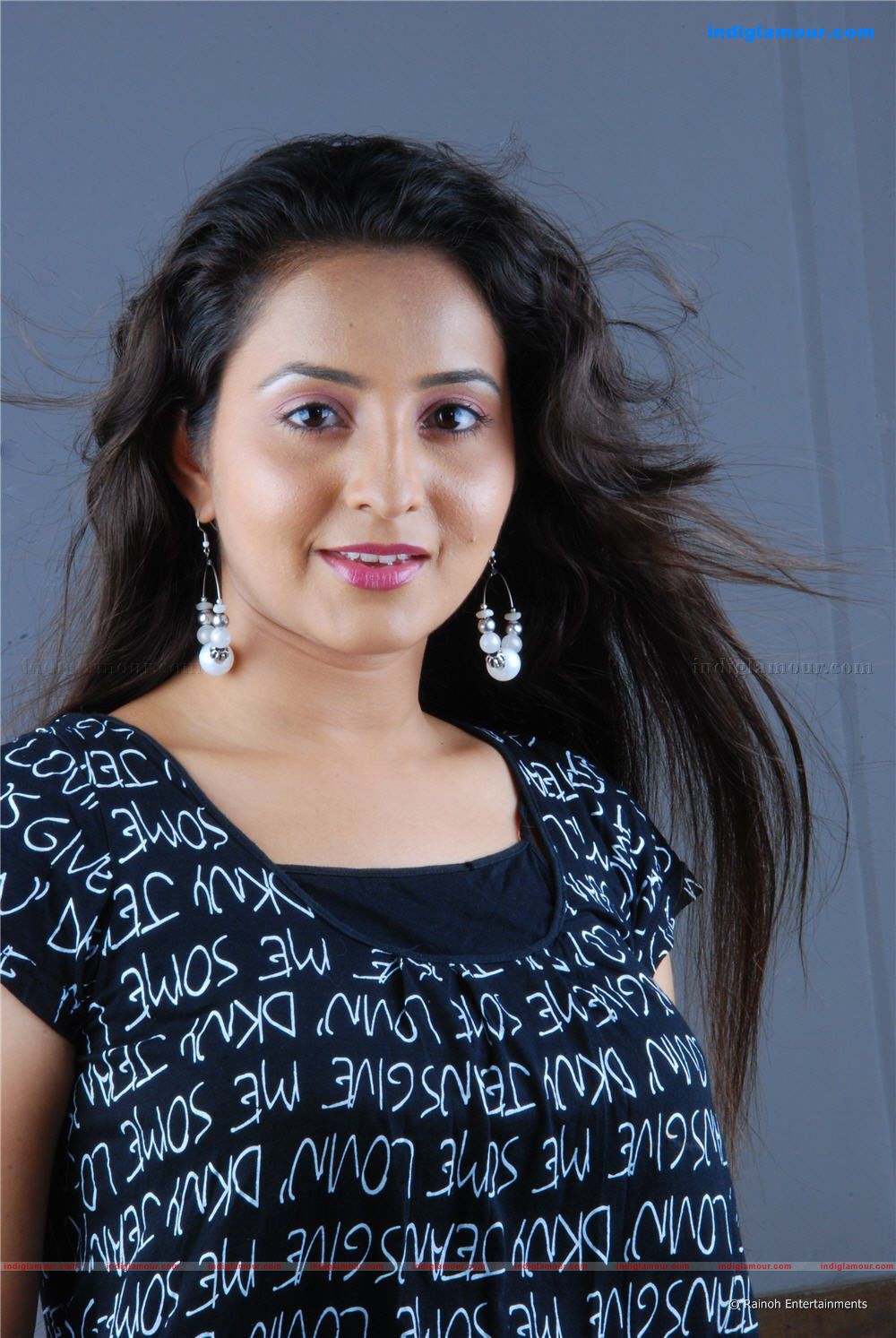 Bhama Actress hd photo