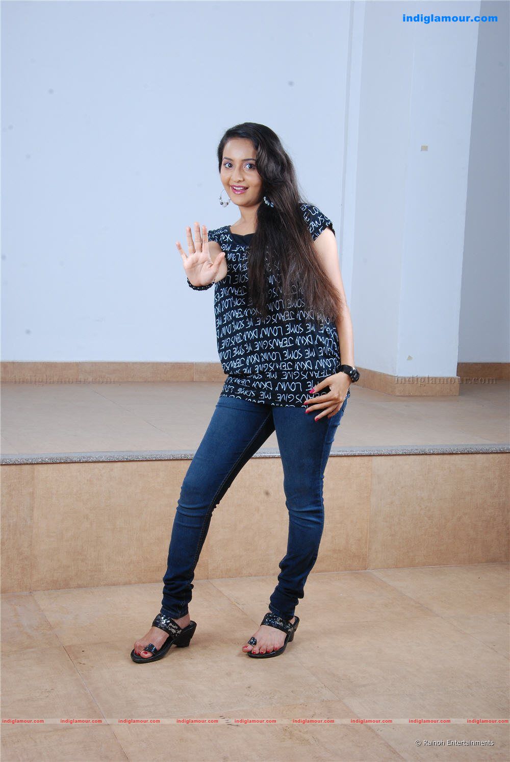 Bhama Actress hd photo