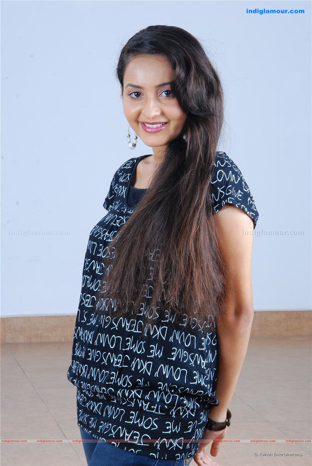 Bhama Actress hd photo