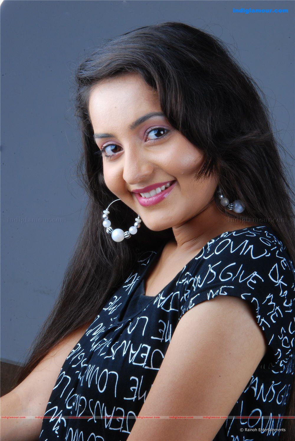 Bhama Actress hd photo