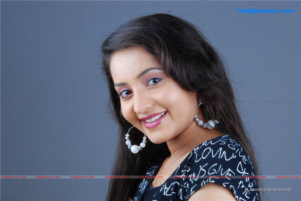 Bhama Actress hd photo