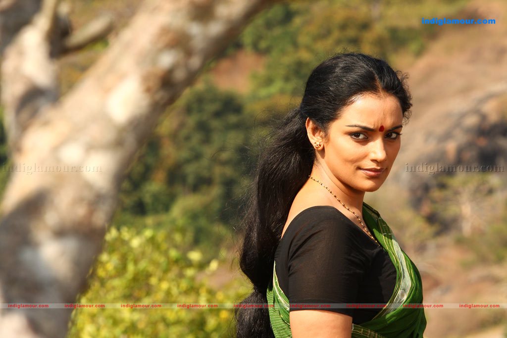 Shwetha Menon Actress hd photo