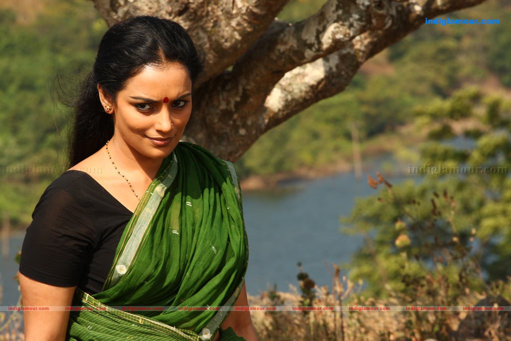 Shwetha Menon Actress hd photo